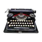 1926 new tape revised black tape underwood typewriter 3 bank