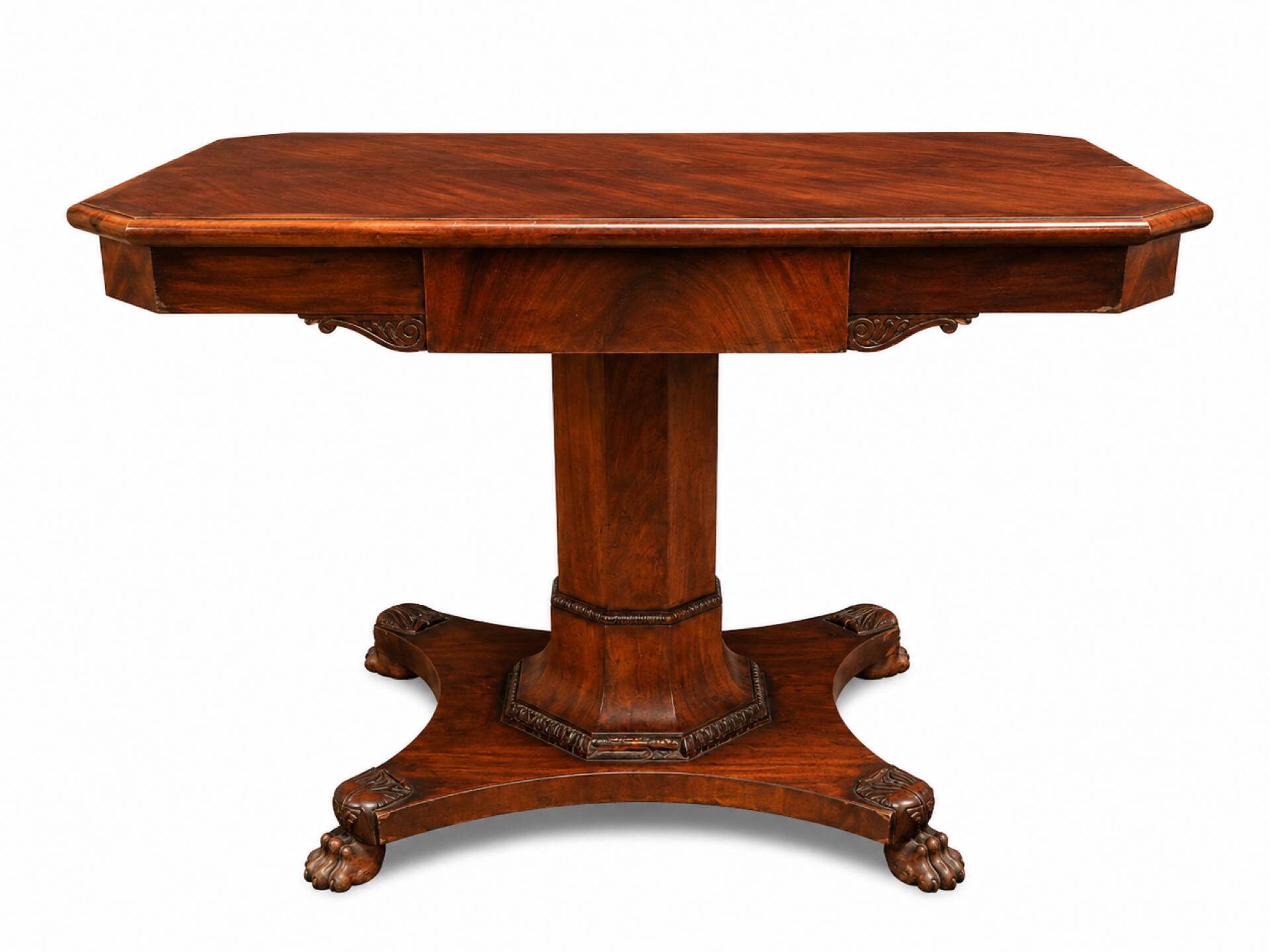Table en Acajou avec moulure