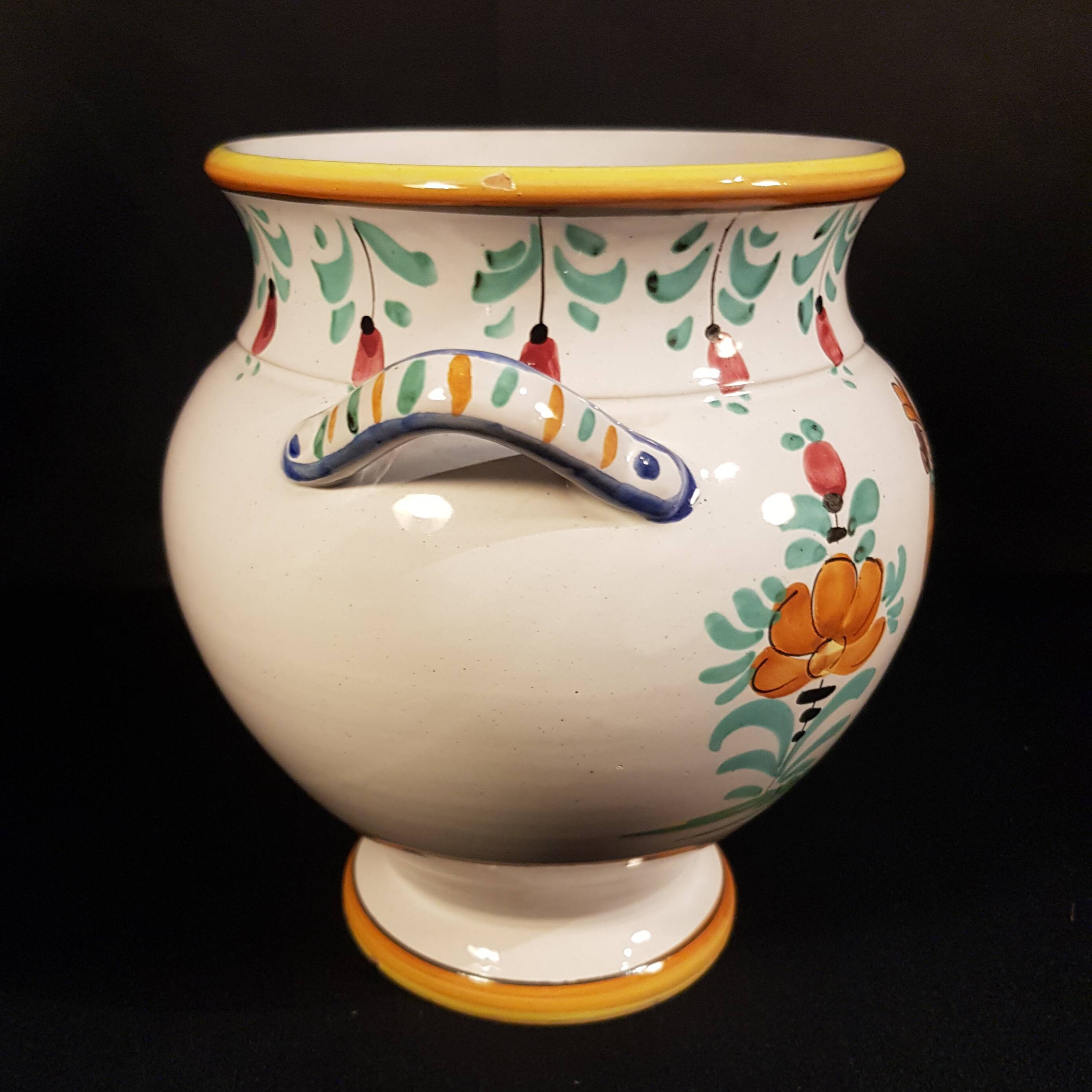 Italian earthenware vase