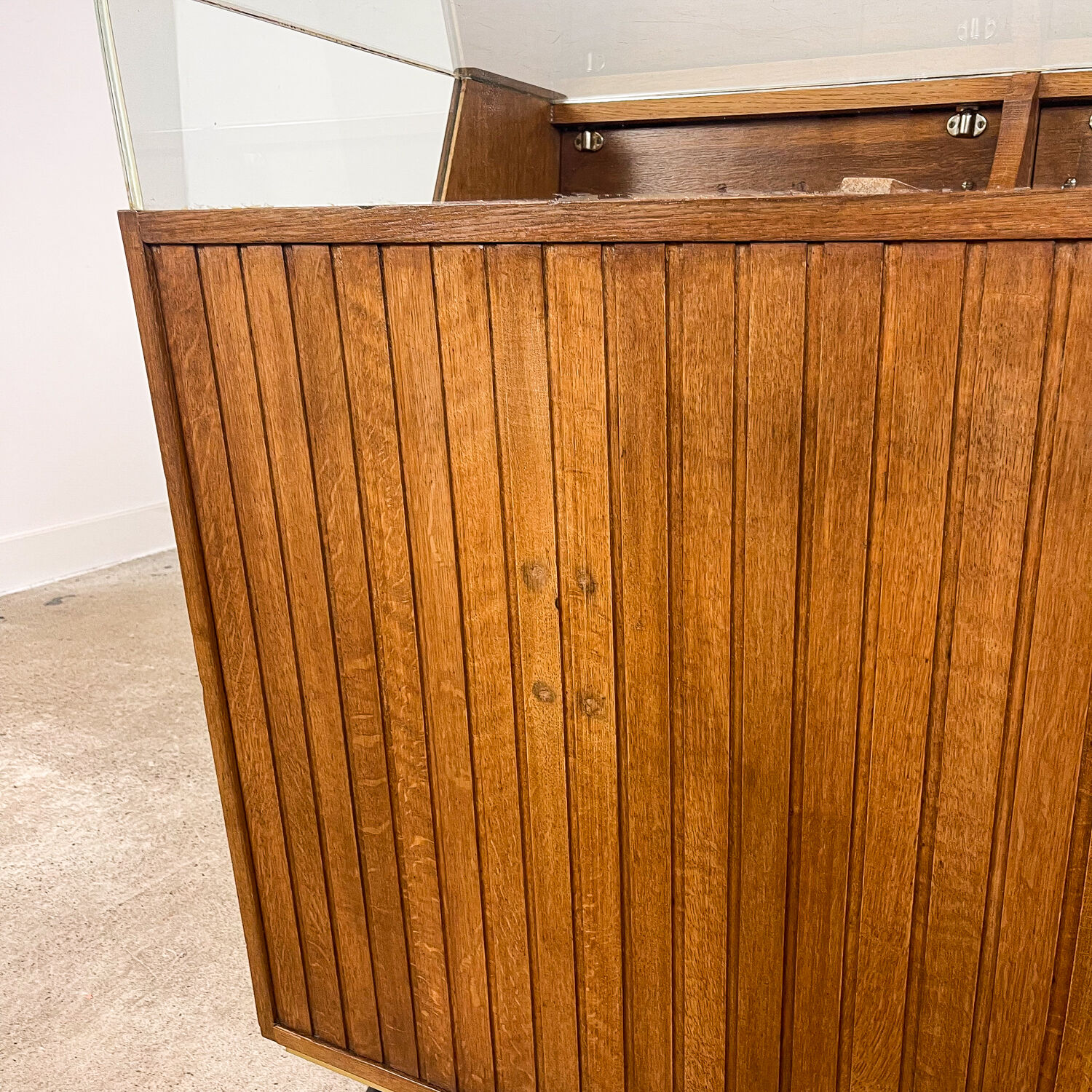 Vintage oak shop jewellery display counter with drawers
