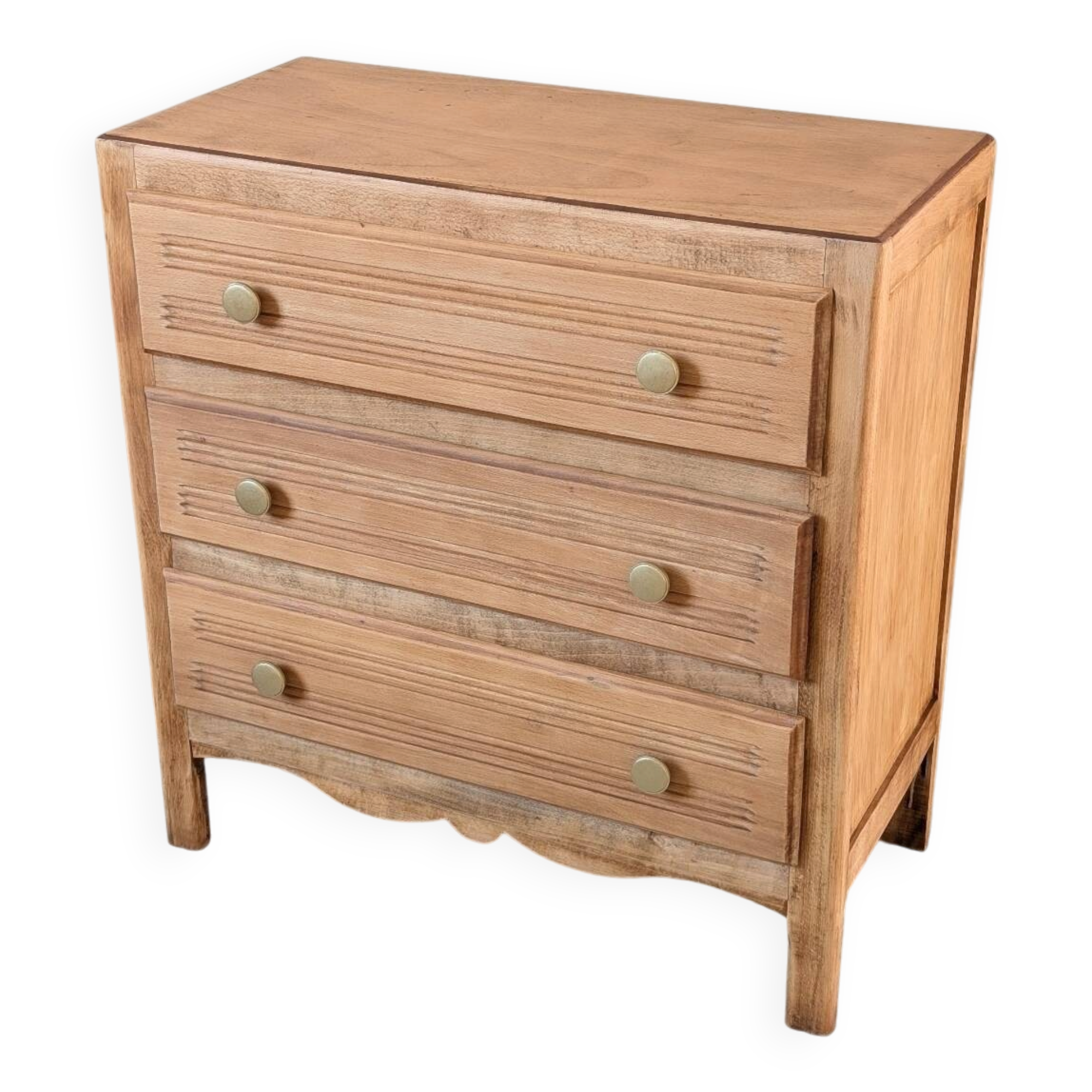 Renovated vintage 1950s chest of drawers.