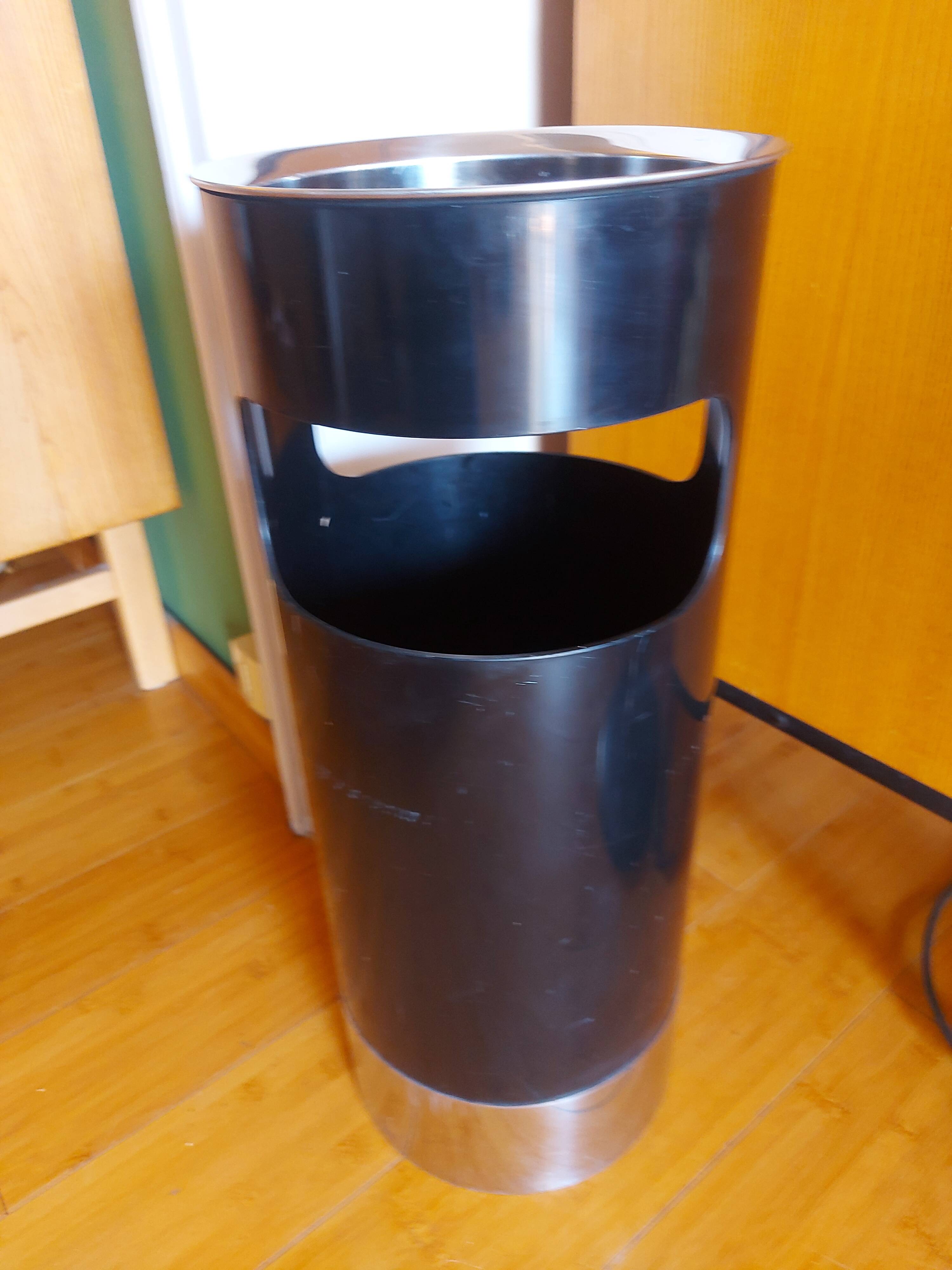Umbrella stand by, vintage Gino Colombini for Kartell