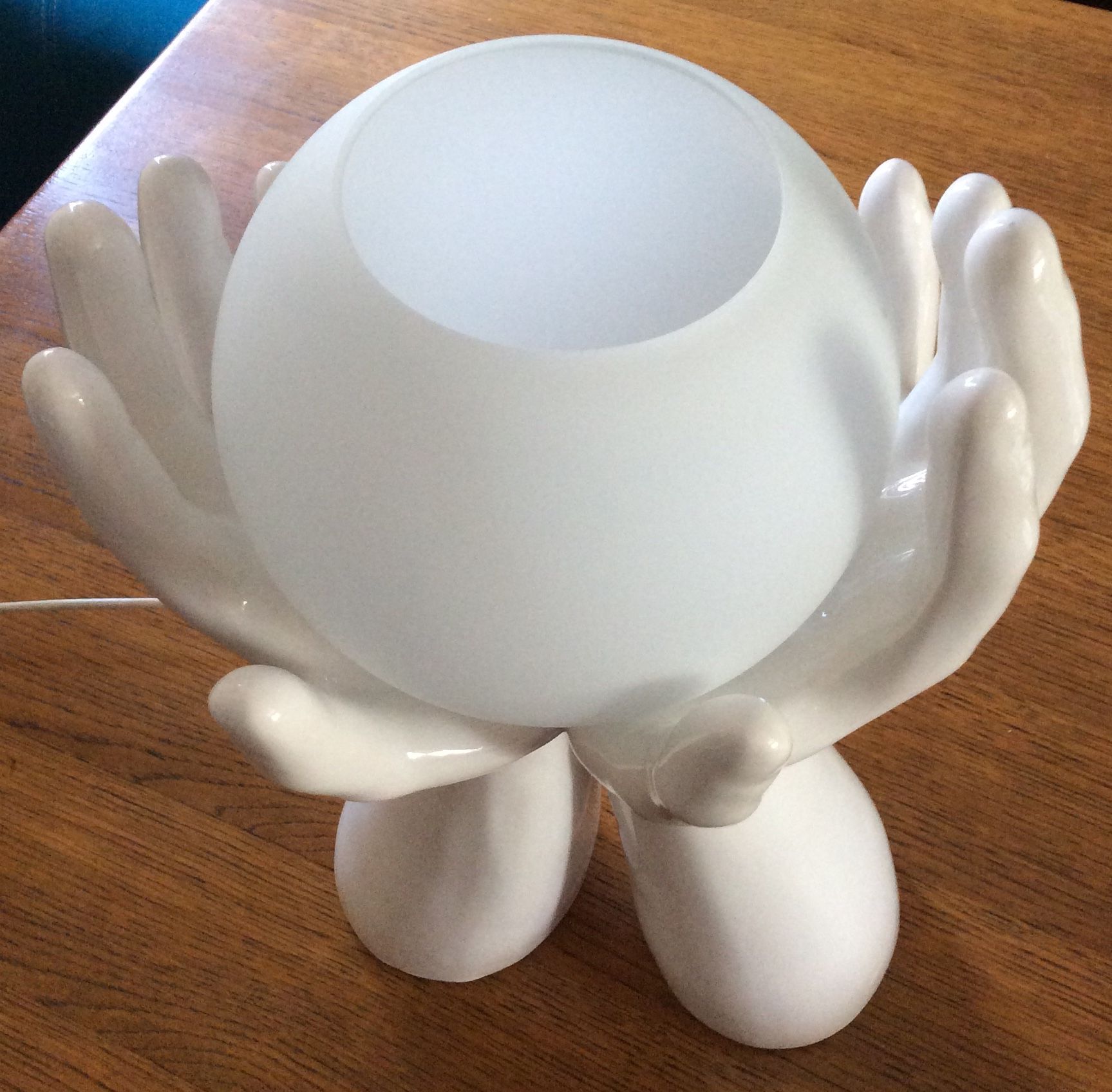 40cm ceramic hands lamp