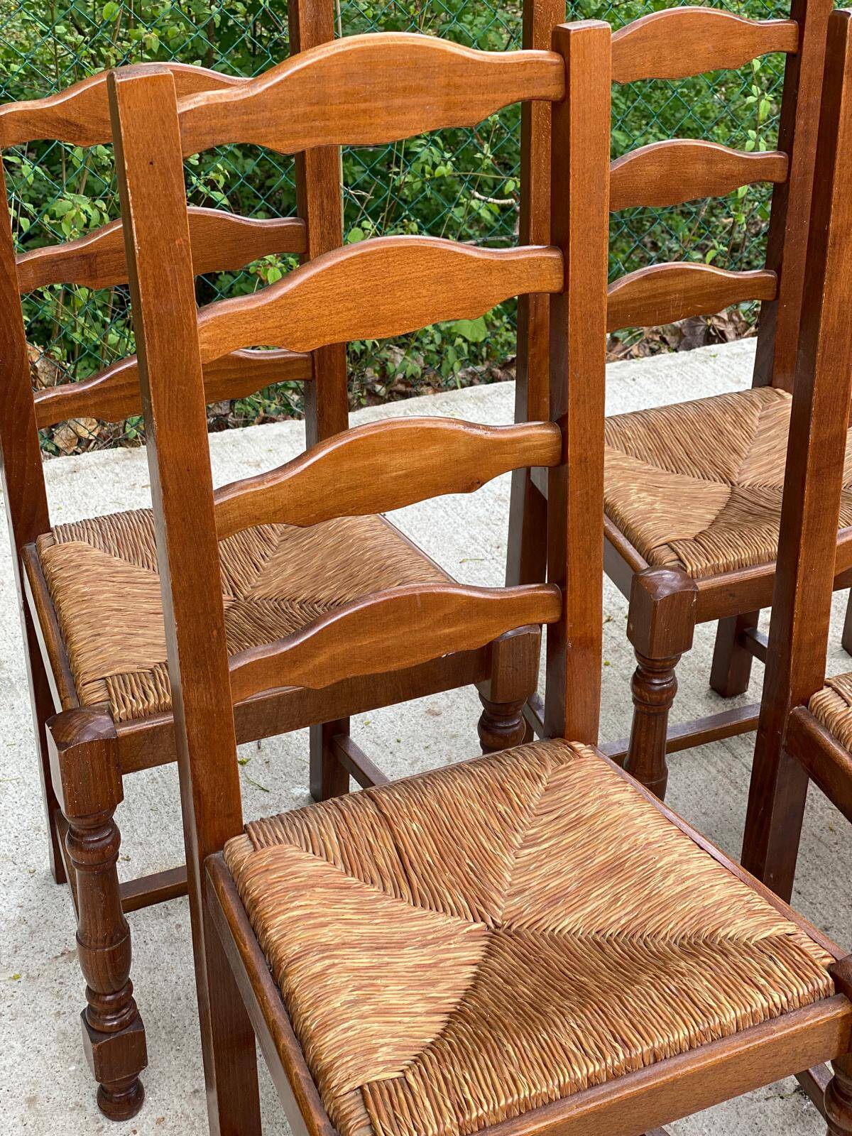6 solid oak and straw chairs with high backs