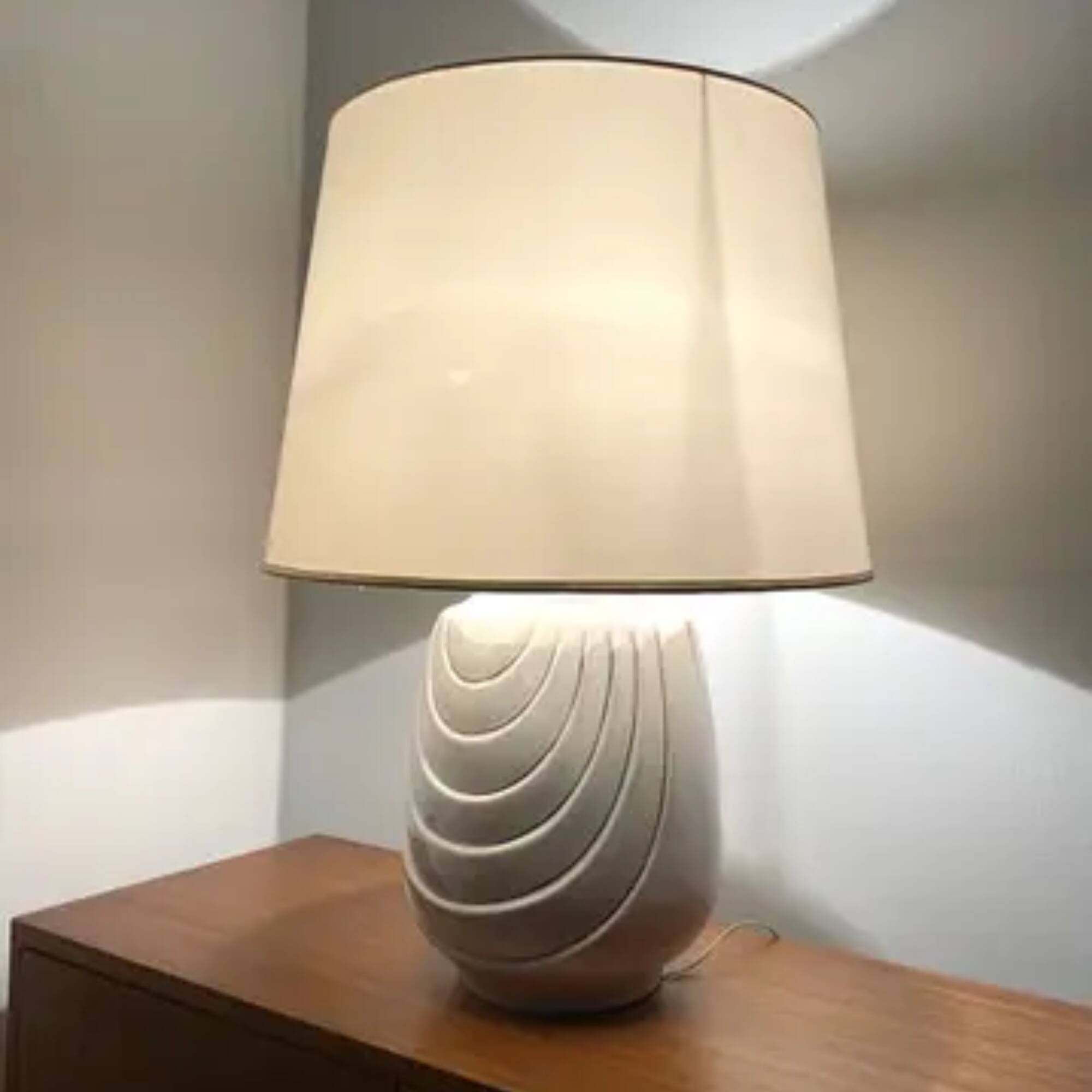 Mid-century retro vintage Italian table lamp, 1970s