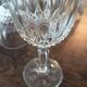 Ensemble de neuf verres a vin en cristal taillé vintage