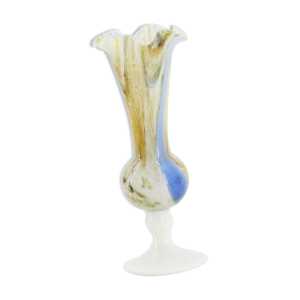 Vase en opaline