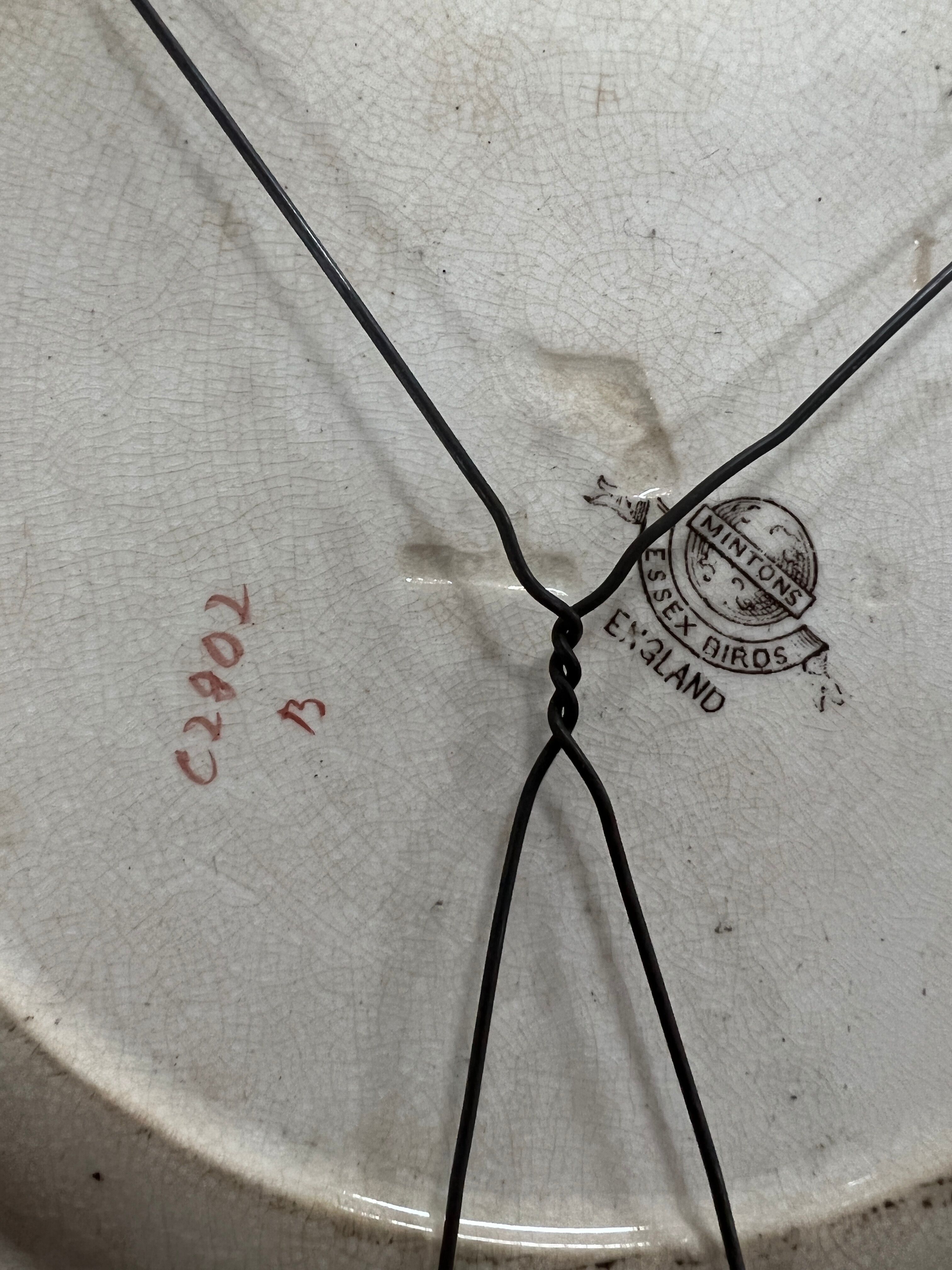 Decorative flat plate to hang on the wall