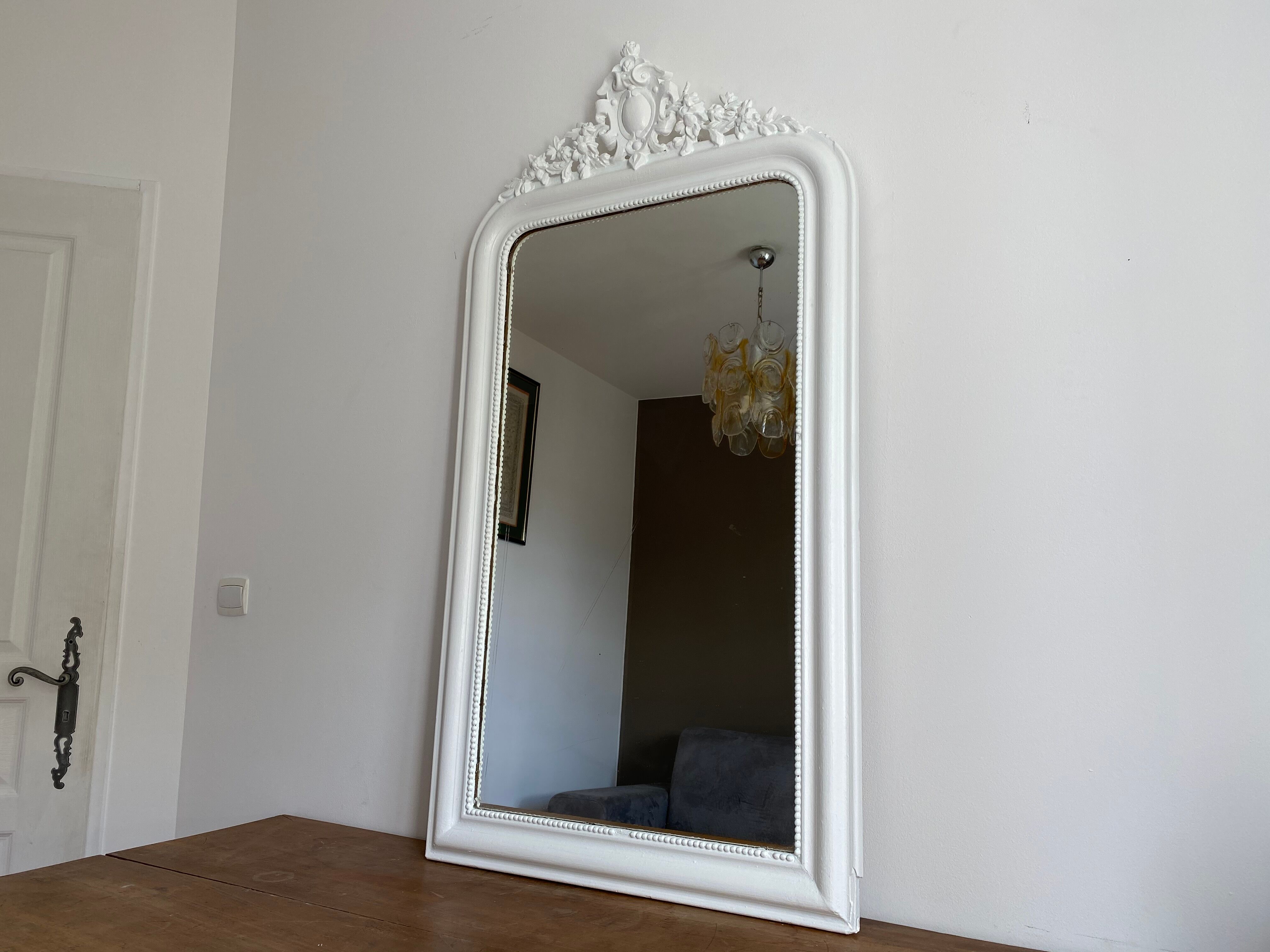 Late 19th century mirror with decorated pediment - 130x70