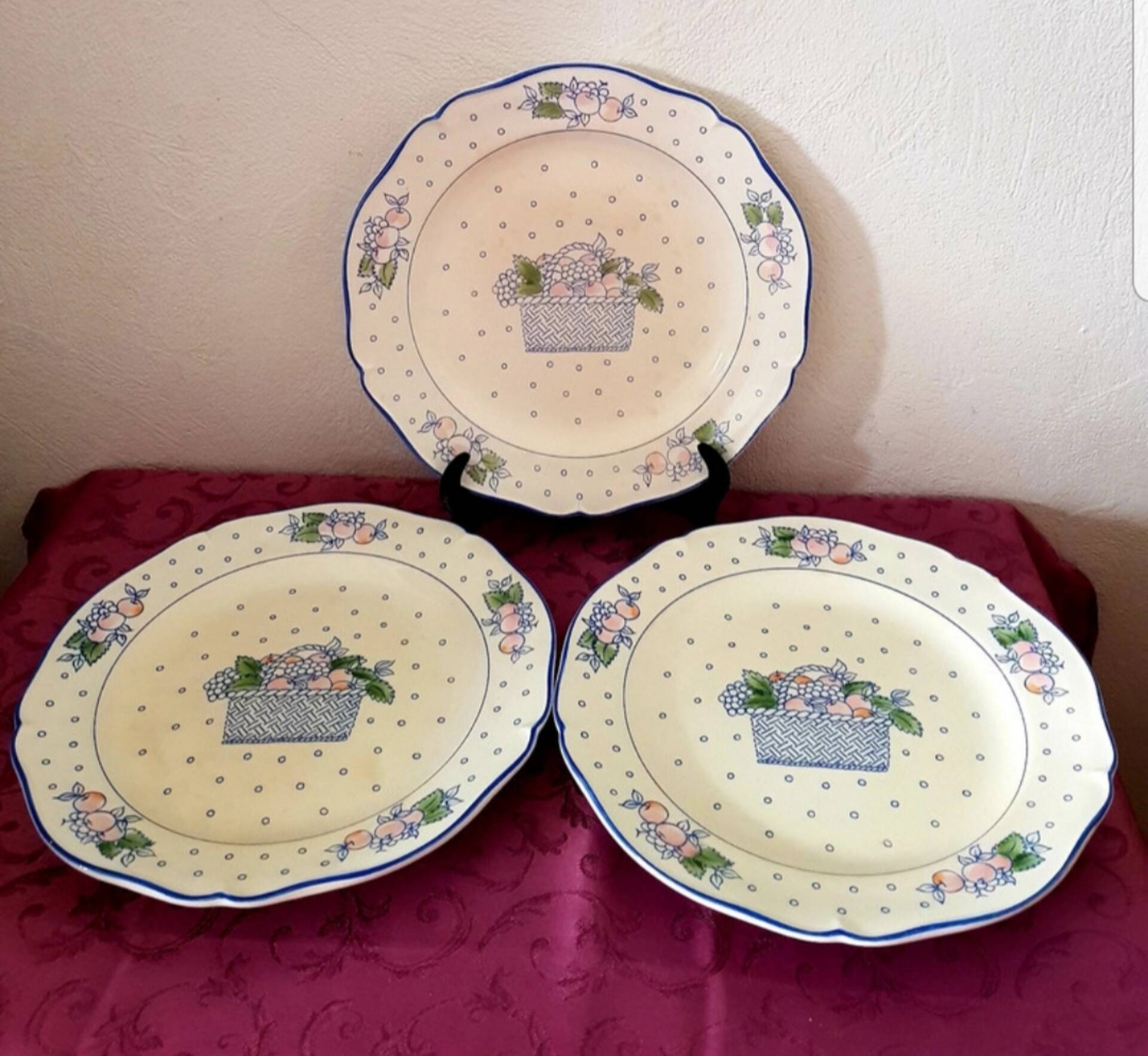 Ansemble de7 anciennes assiettes ,  Gien