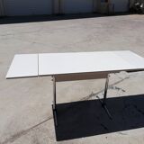 Set table and kitchen chairs in formica and skai