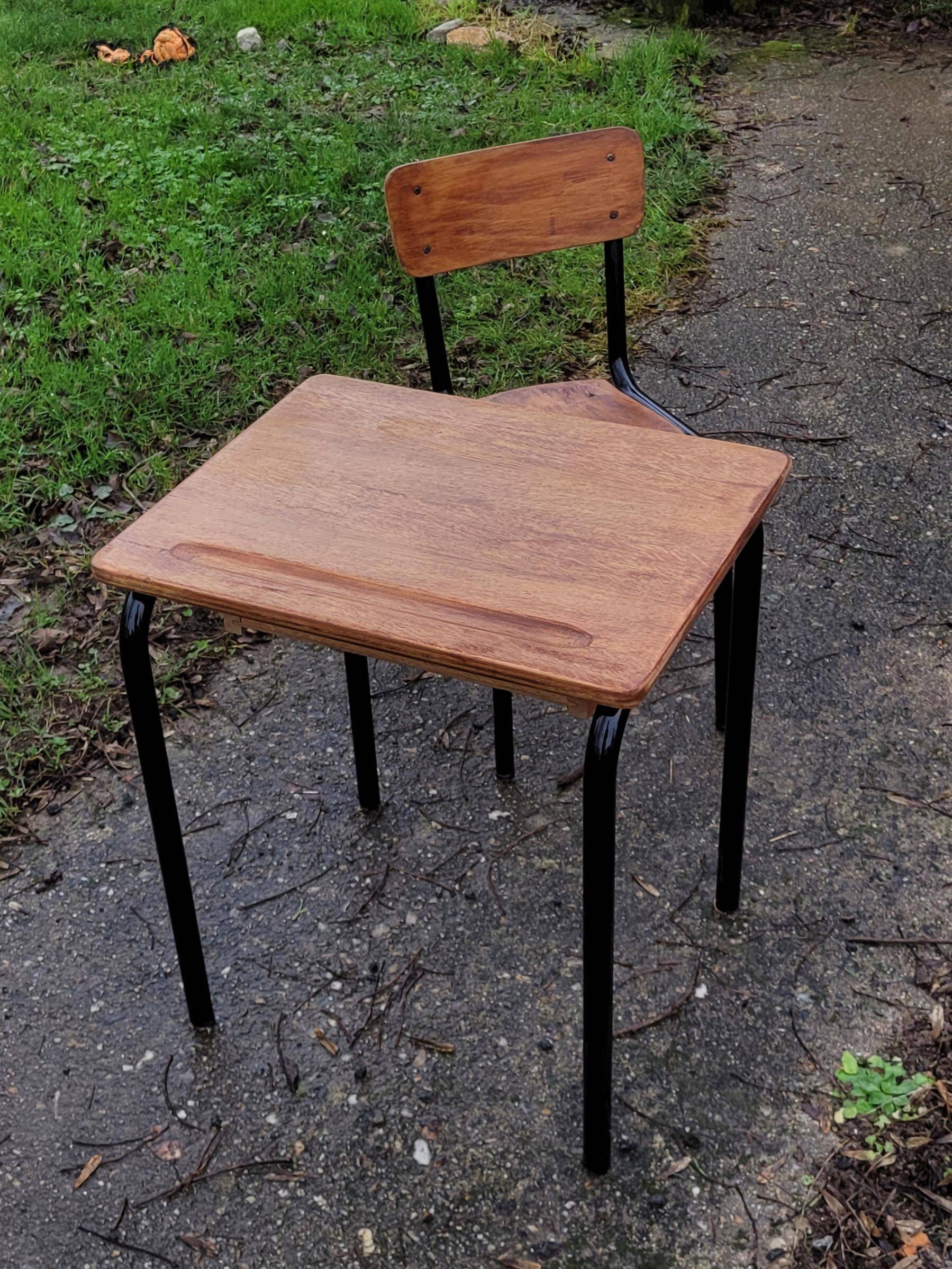 School desk with drawer