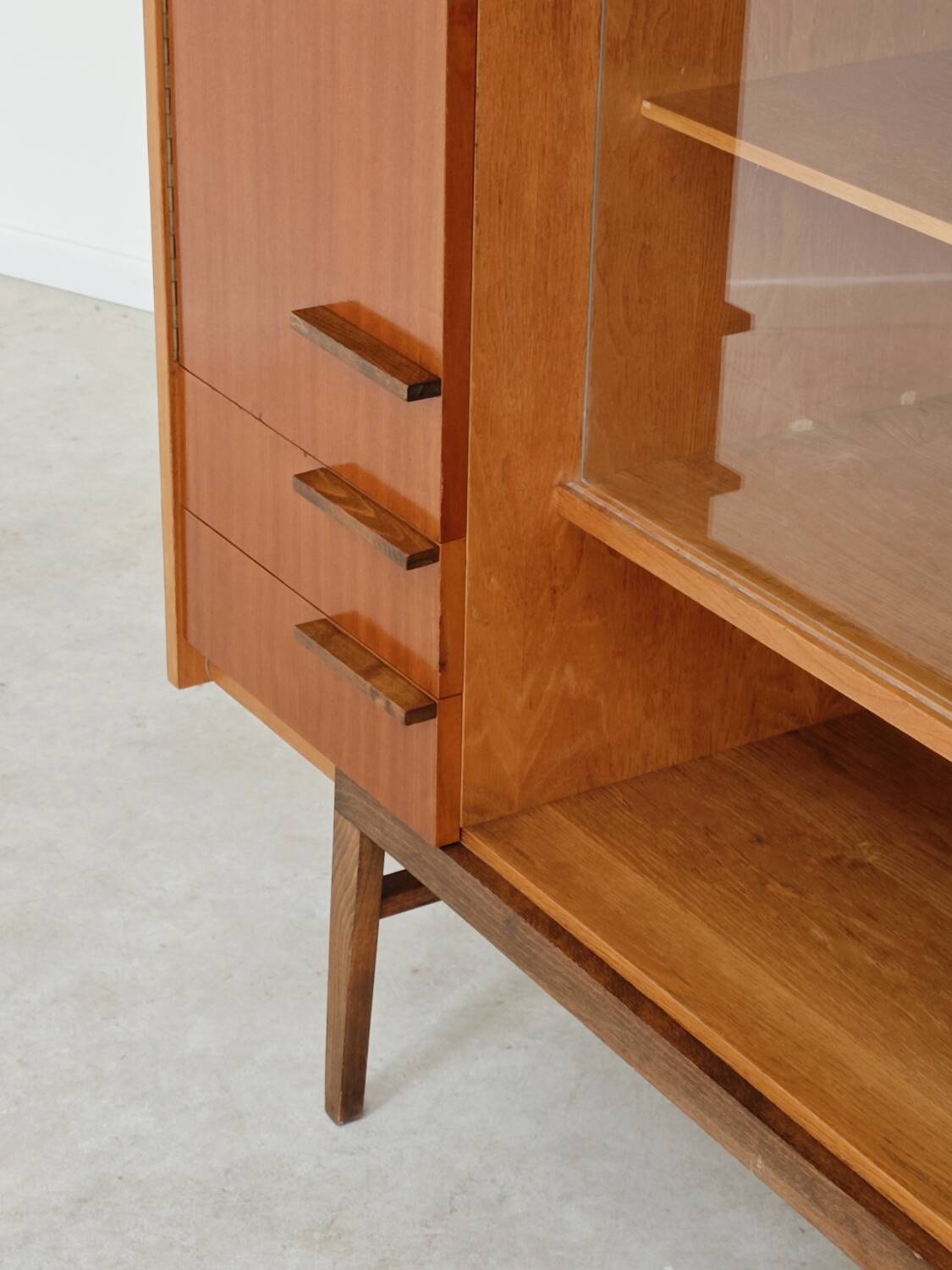 High Buffet Dresser Frantisek Mezulanik for Up Zavody 1960