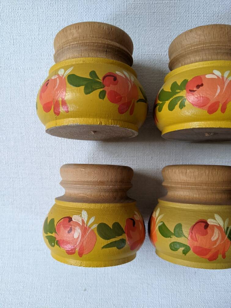 Egg cups in wood with hand-painted floral decoration, handcrafted