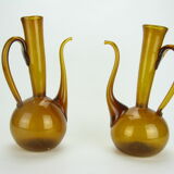 Rare pair of blown pitcher, with trace of pontil. Amber and bubbled glass. The beaks are very thin. 2