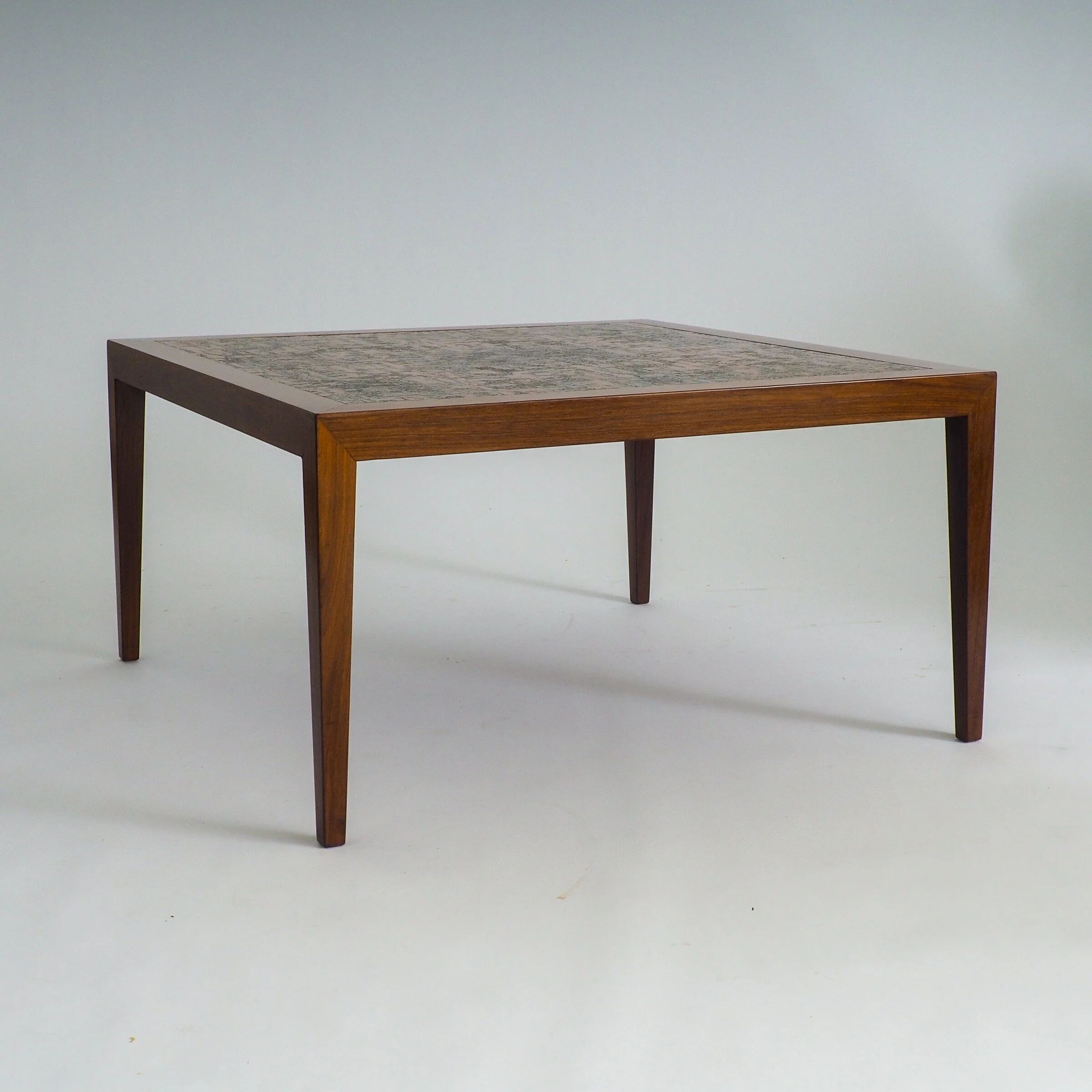 Table basse en teck et cuivre de style mid-century moderne par Severin Hansen