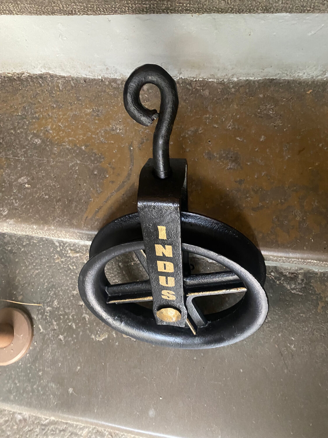Industrial metal pulley