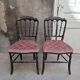Paire de chaises Napoléon III noir et velours rose