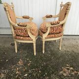 Duo de fauteuils anciens