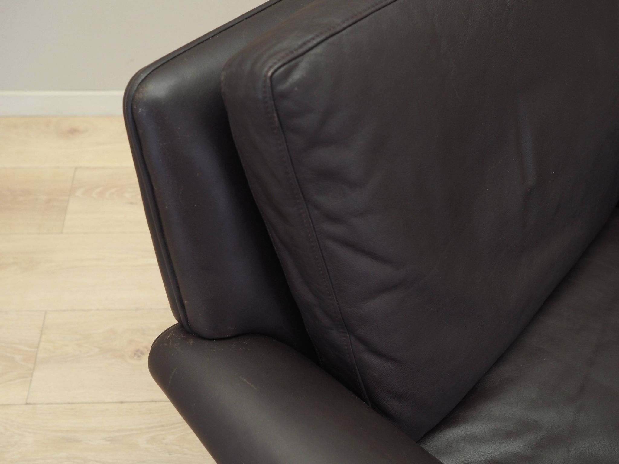 Brown leather armchair, Danish design, 1960s, designer: Aage Christiansen,