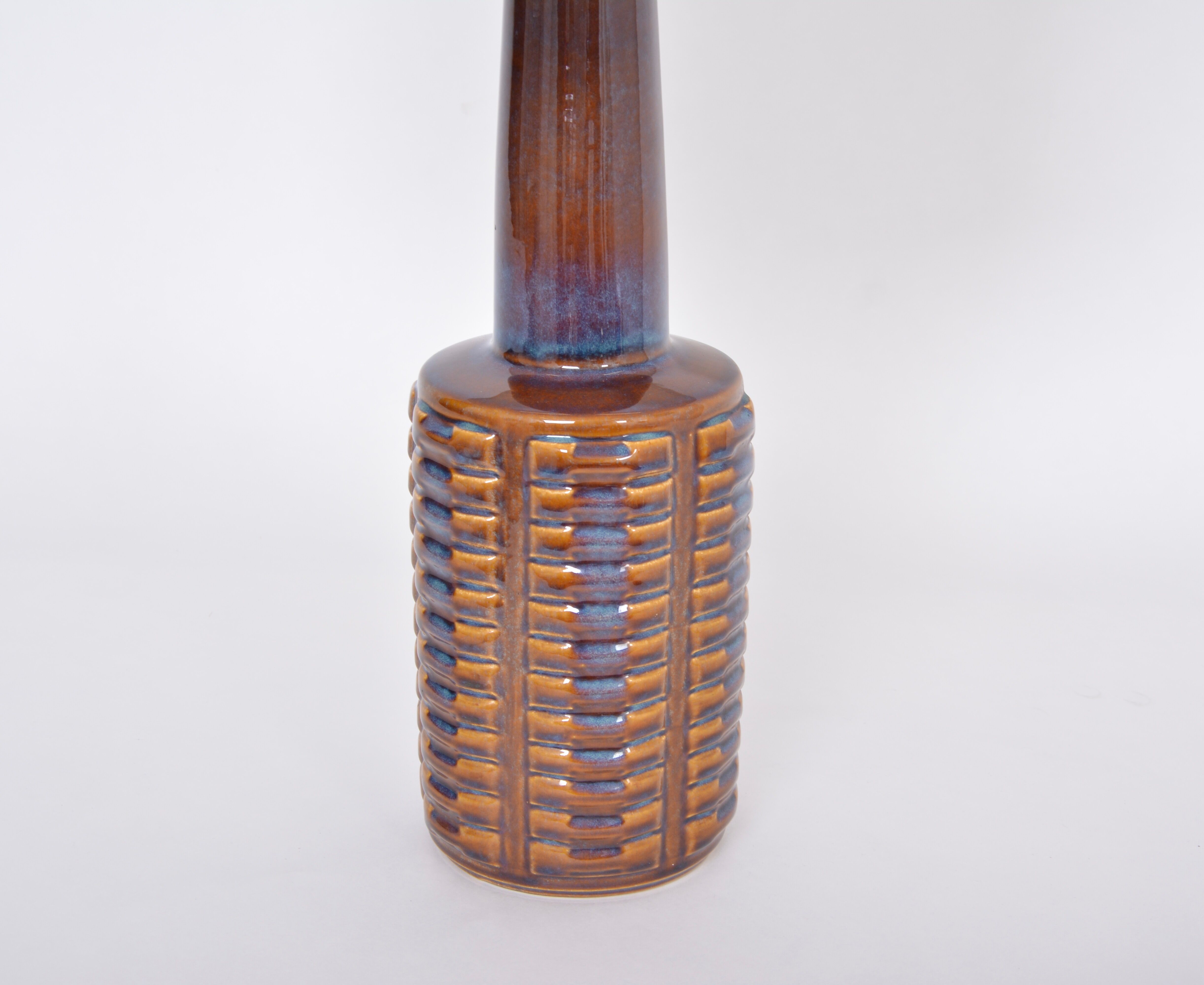 Lampe de table en céramique modèle 1023 par Einar Johansen pour Soholm