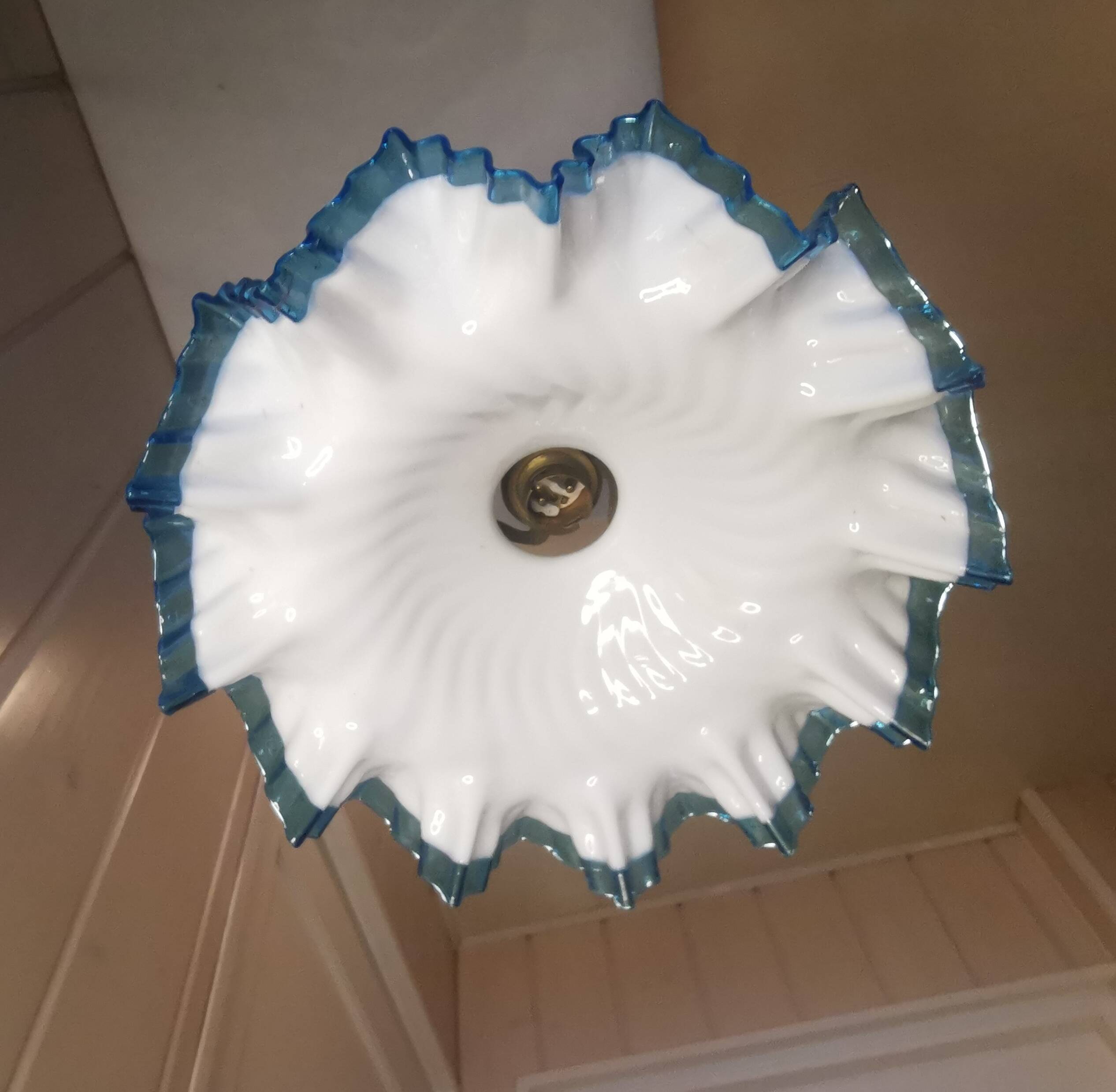 Suspension Up and down Opaline and porcelain