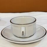 Four porcelain "bistro" cups and saucers