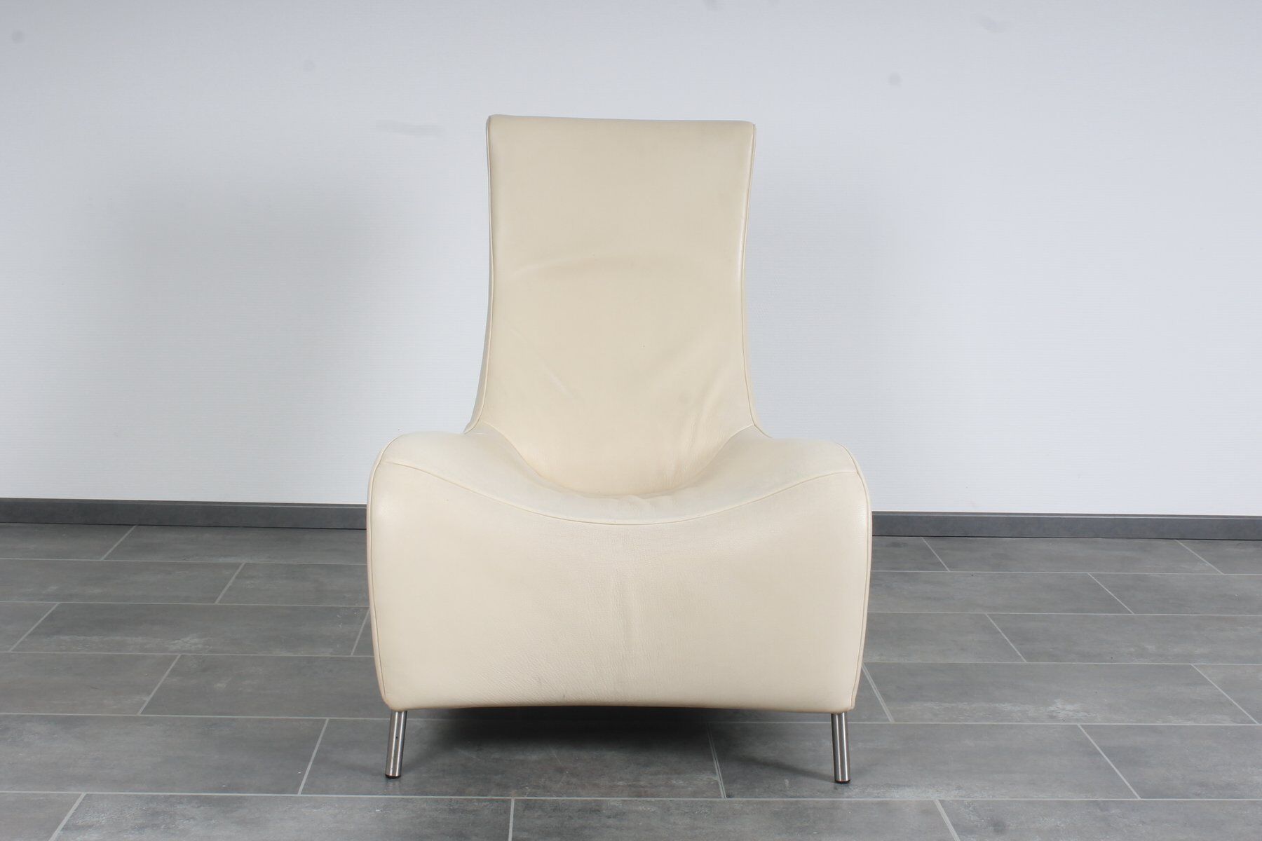 White DS264 model long chair by Matthias Hoffmann for de Sede 1980s