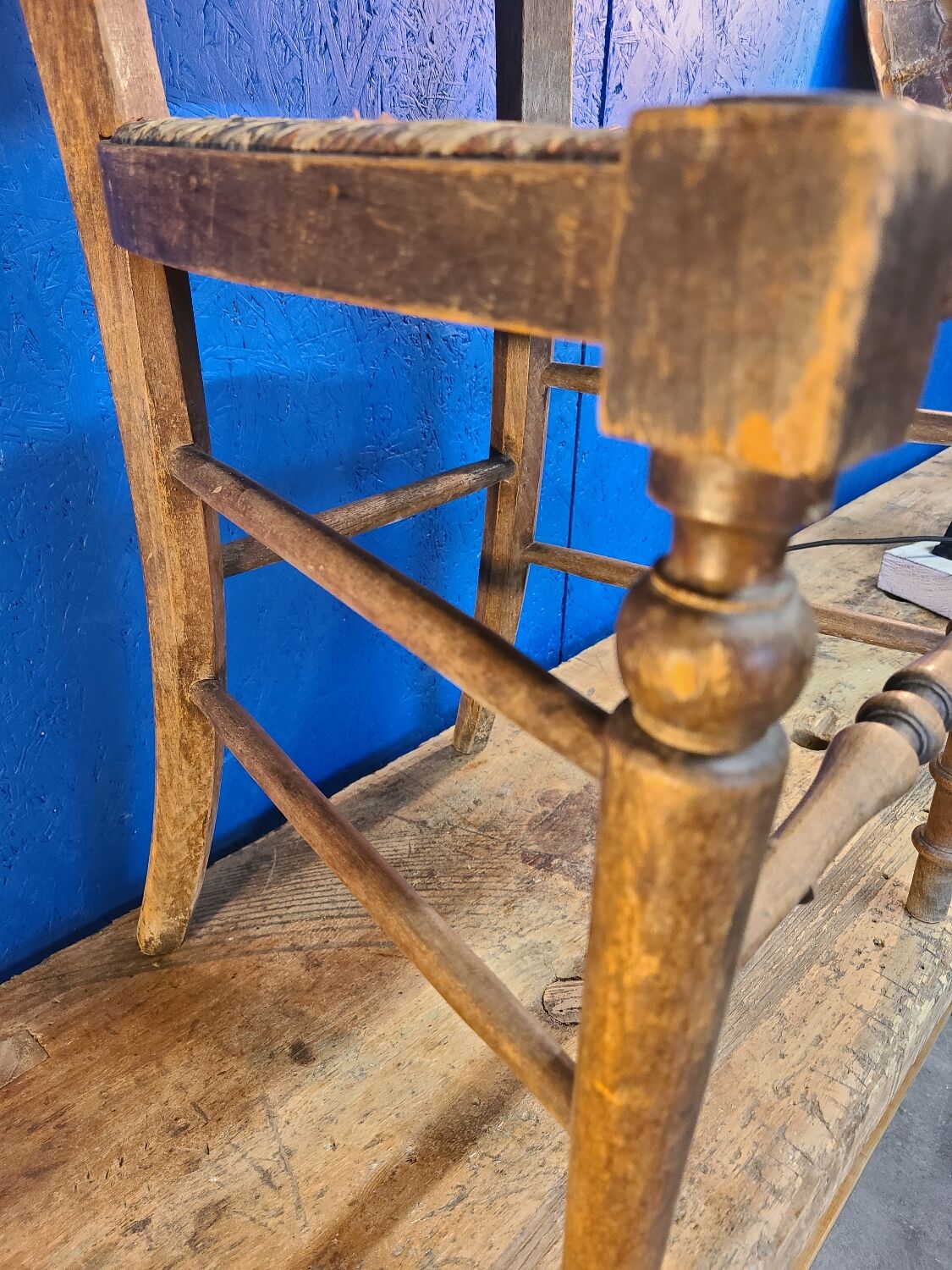 Antique mulched chair