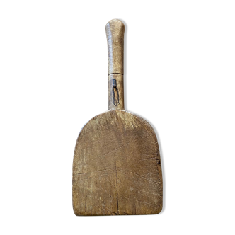 Washerwoman's beater