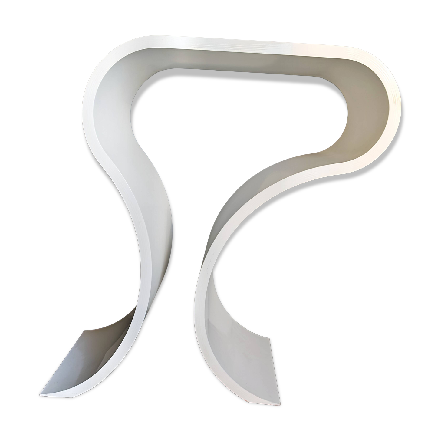 Console blanche laquée, forme ruban courbé