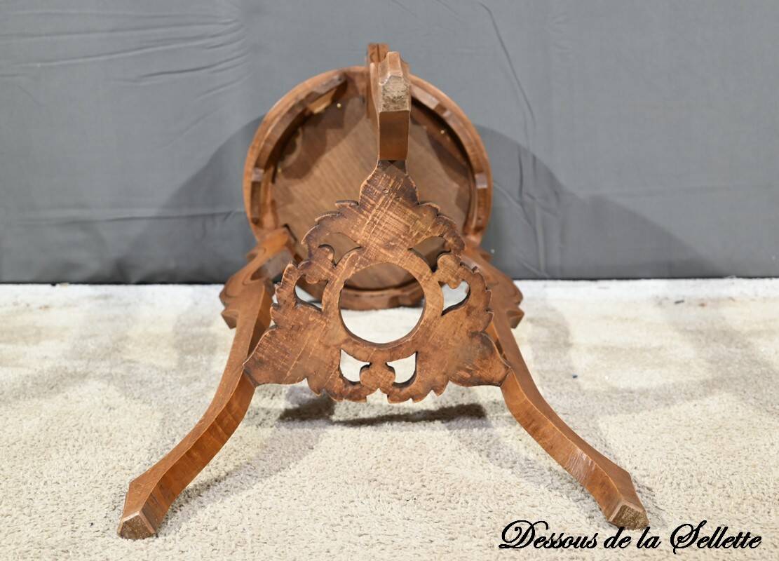 Beech Bolster, Art Nouveau – 1910