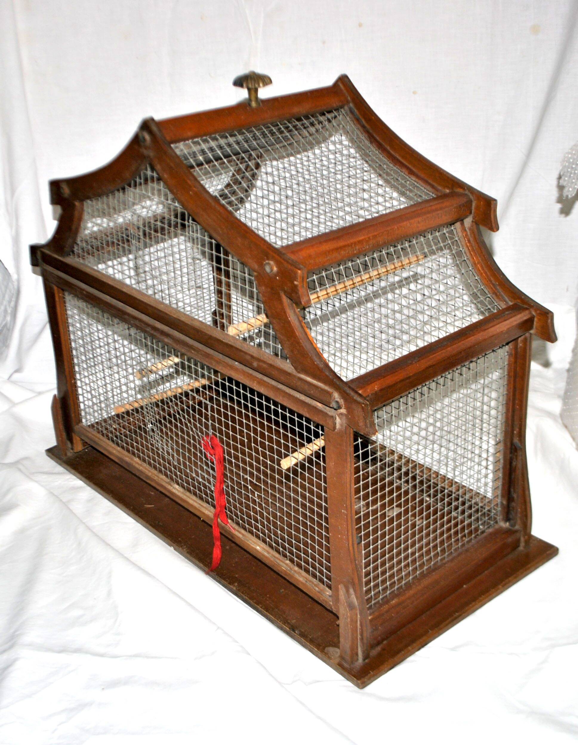 Large vintage wooden birdcage with metal mesh - Handmade 1960s