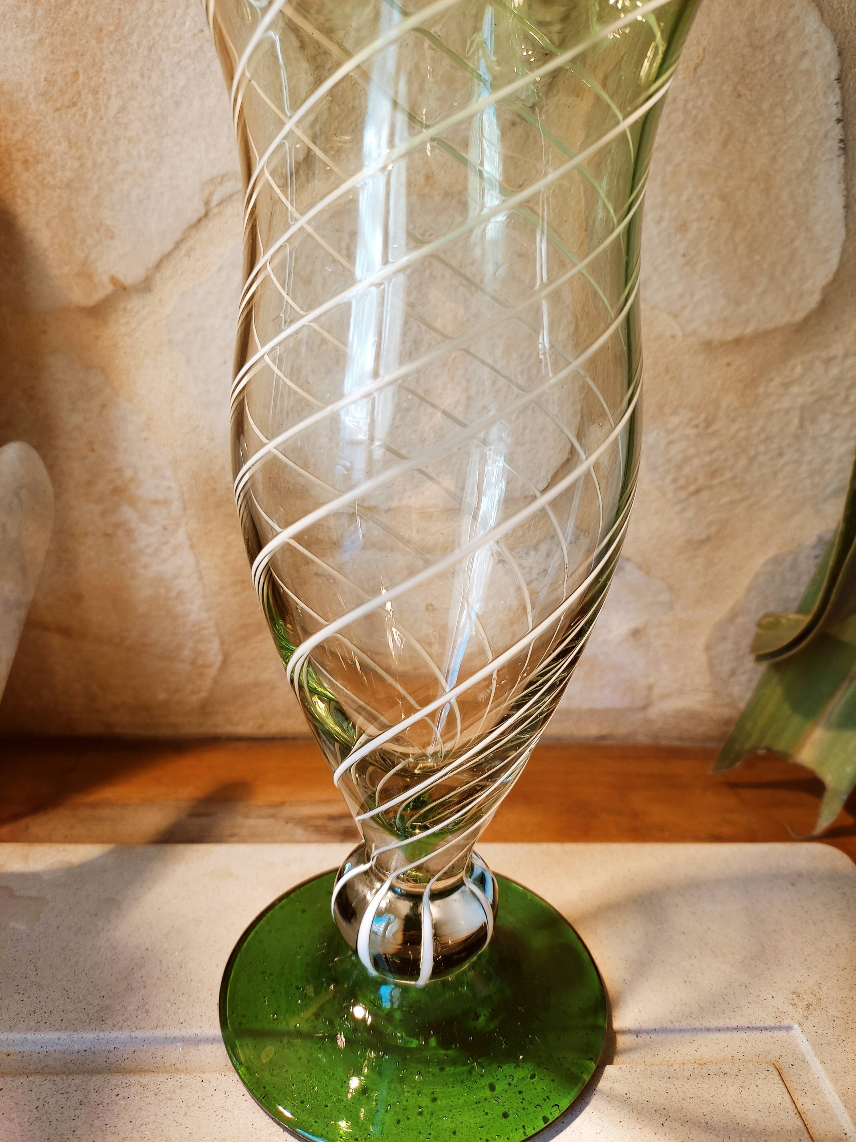 Vase in gradients of green Murano