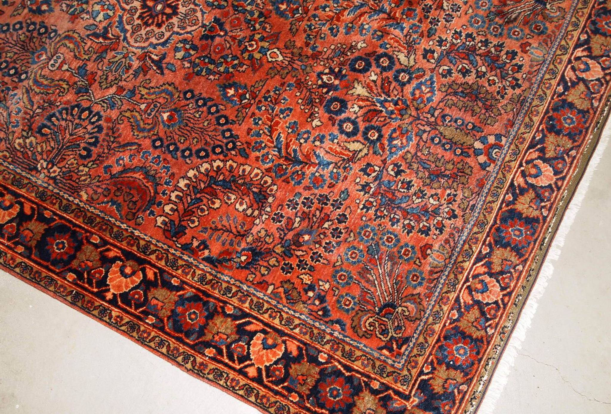 Handmade antique Persian Sarouk rug 4.1' x 6.5' (125cm x 198cm) 1920s - 1B789