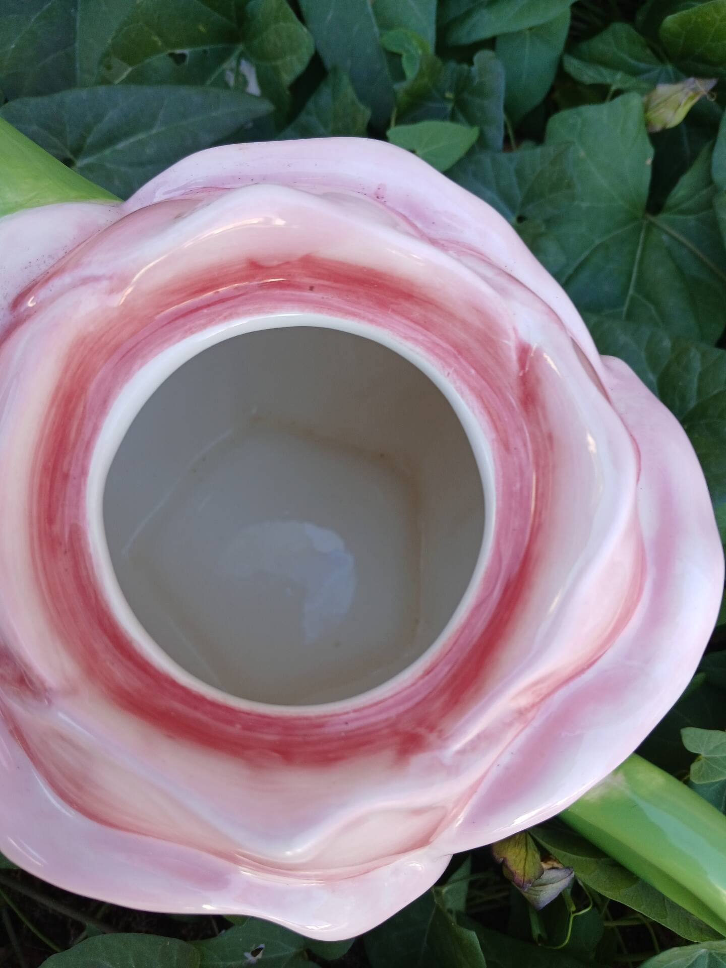 Théière en forme de rose