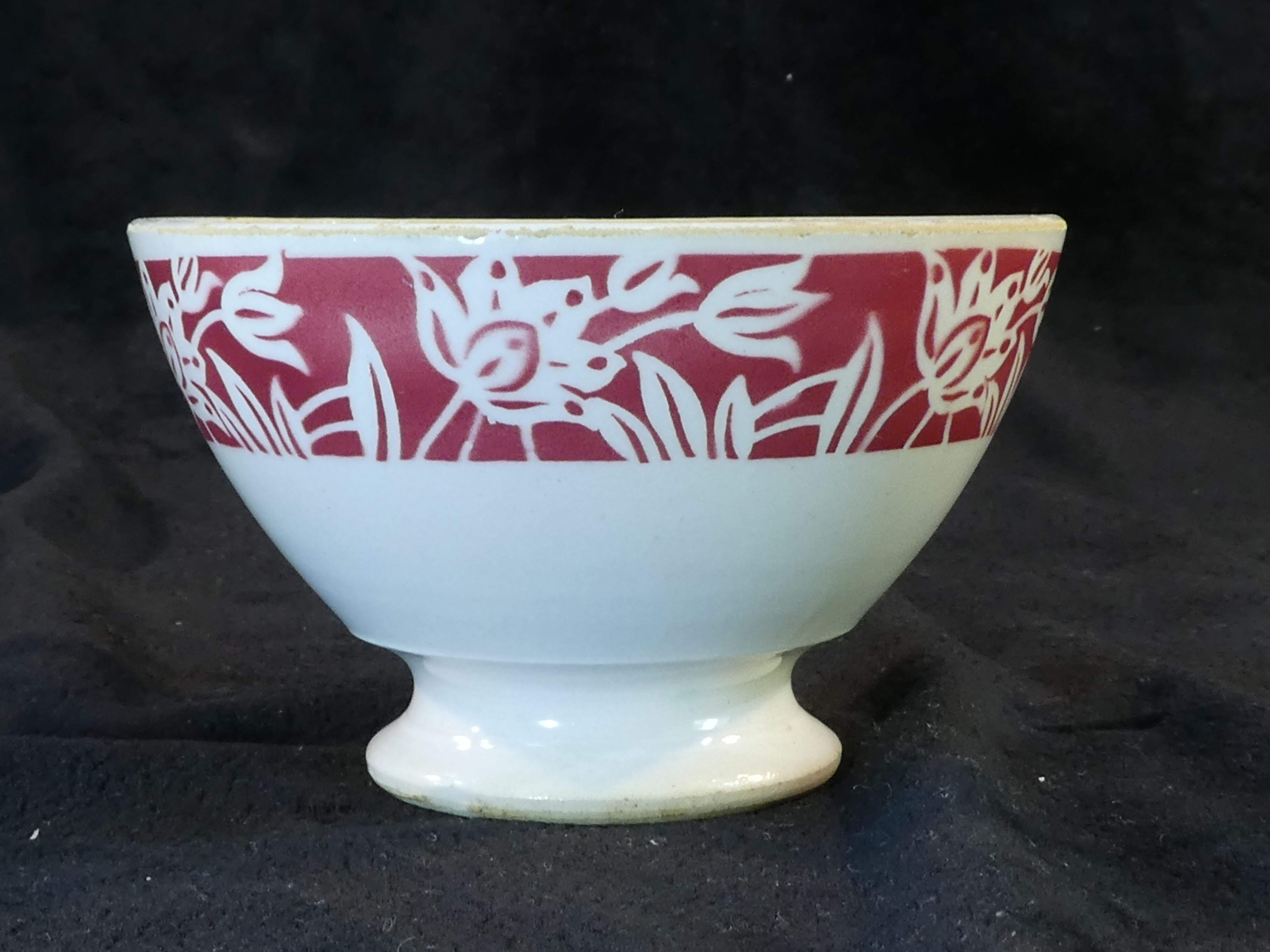 Bowl in faience k.g luneville