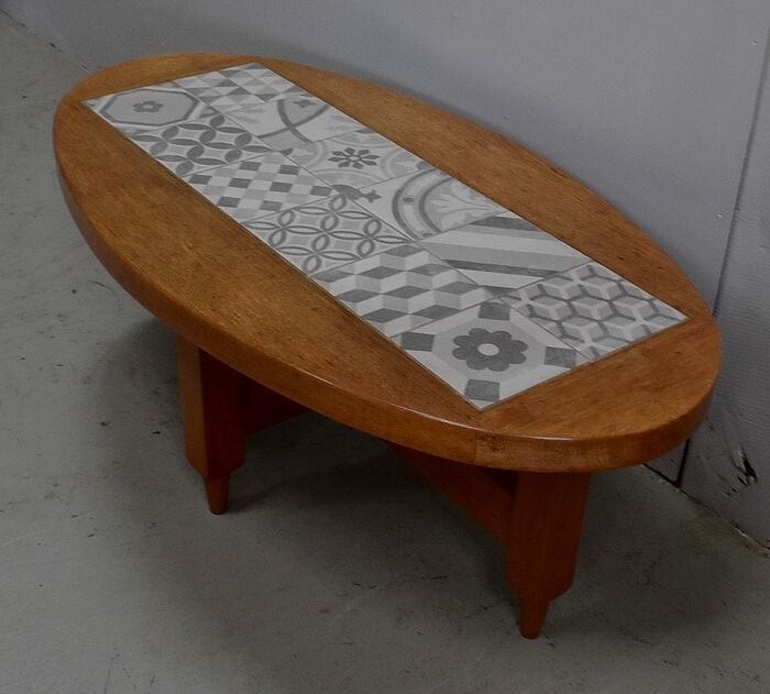 Table de salon en chêne massif, par R. Guillerme et J. Chambron, éditions « Votre Maison » 1960