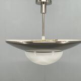 Suspension Bauhaus en nickel et verre, Tchécoslovaquie des années 1930