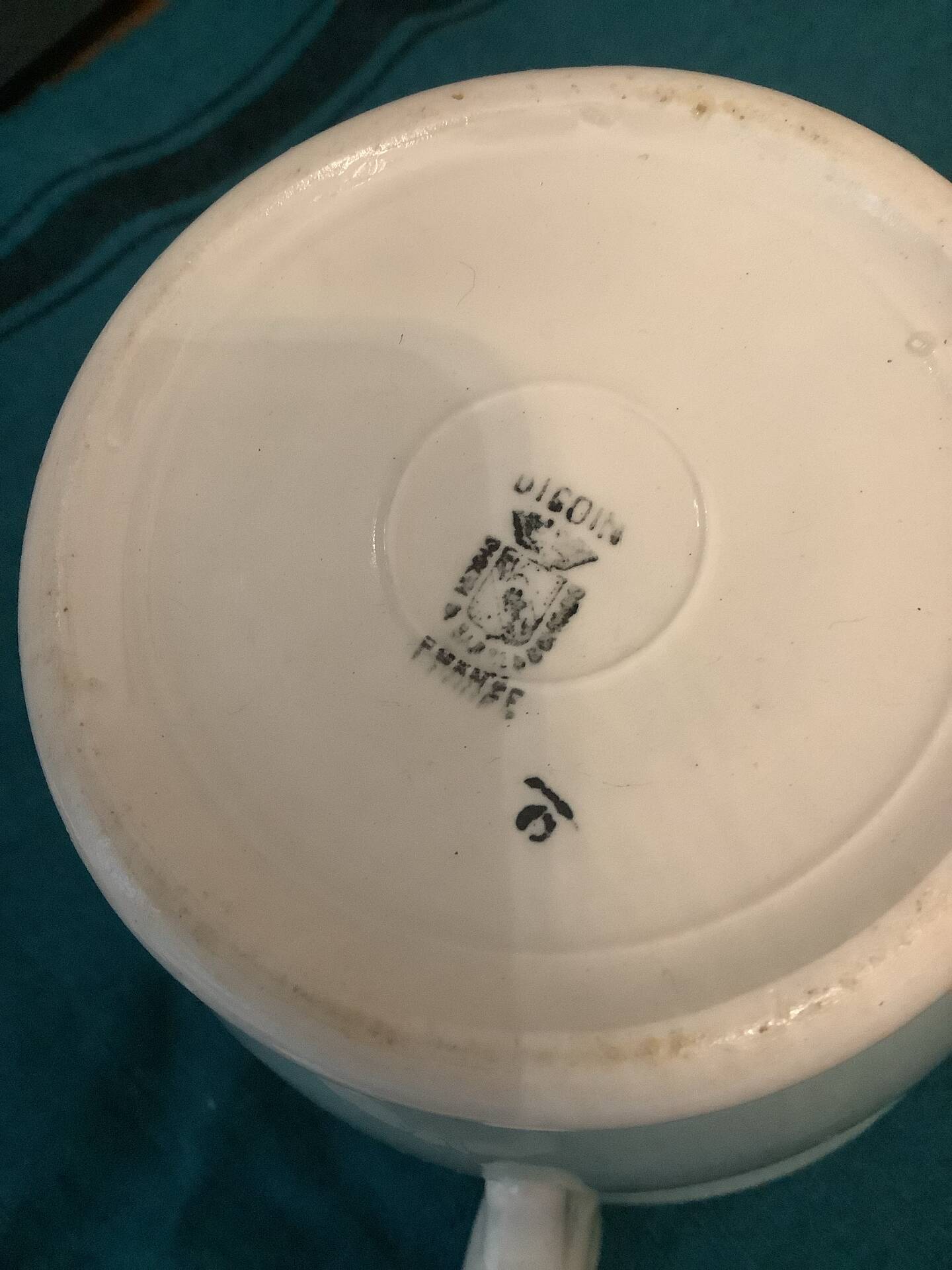 Cups + Saucers + Jug + Bird