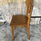 Chaise bistrot en bois clair vintage