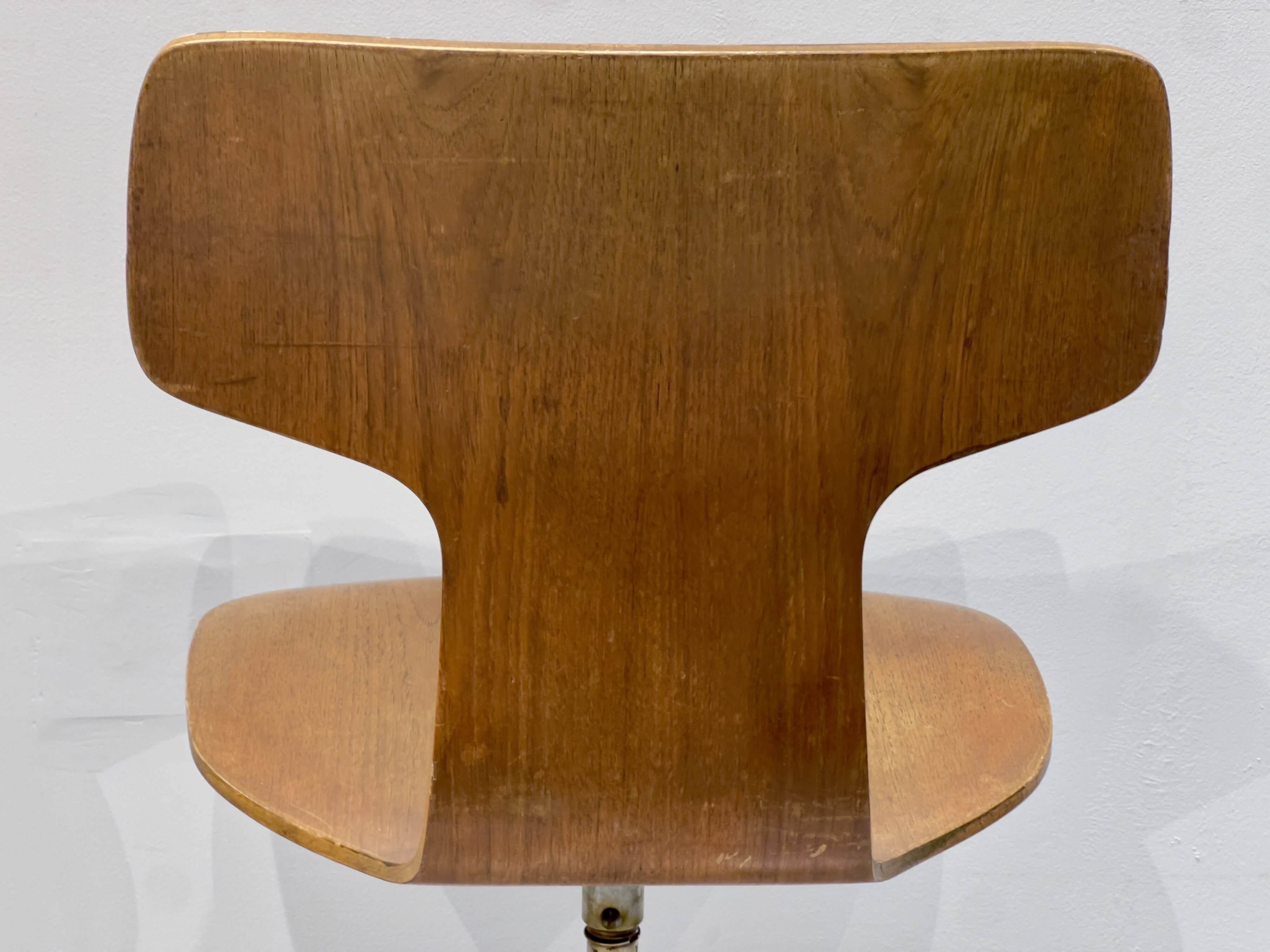 Swivel chair Model 3113 by Arne Jacobsen, Fritz Hansen, 1960s