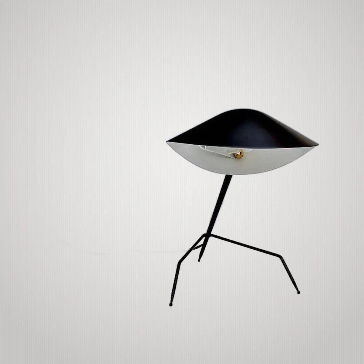 Serge Mouille tripod desk lamp, metallic finish table lamp.
