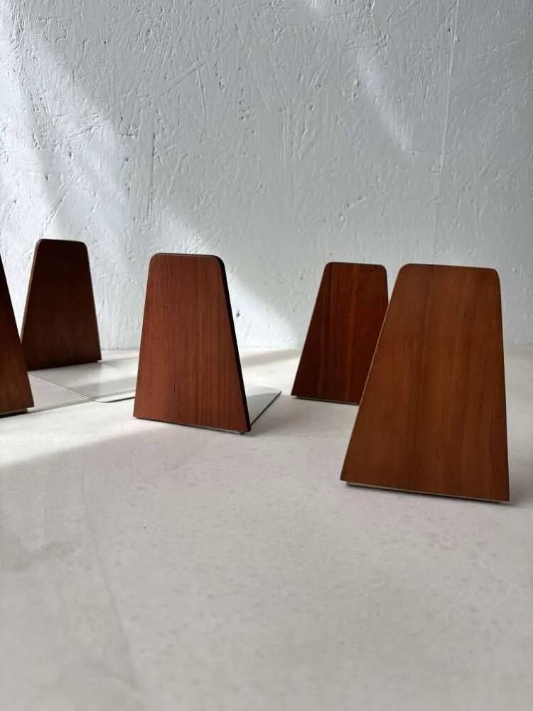 Kai Kristiansen bookends Feldballes Møbelfabrik in teak.