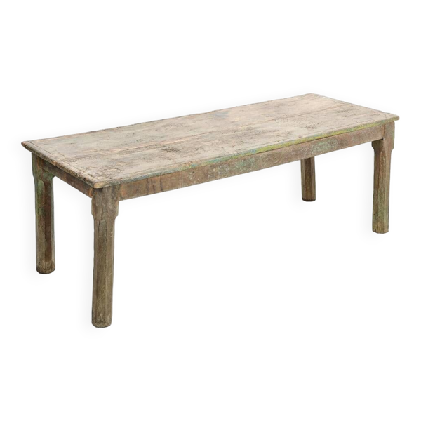 Table basse en bois massif patiné — Beyit