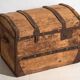 Malle ancienne en bois lavé, vers 1900