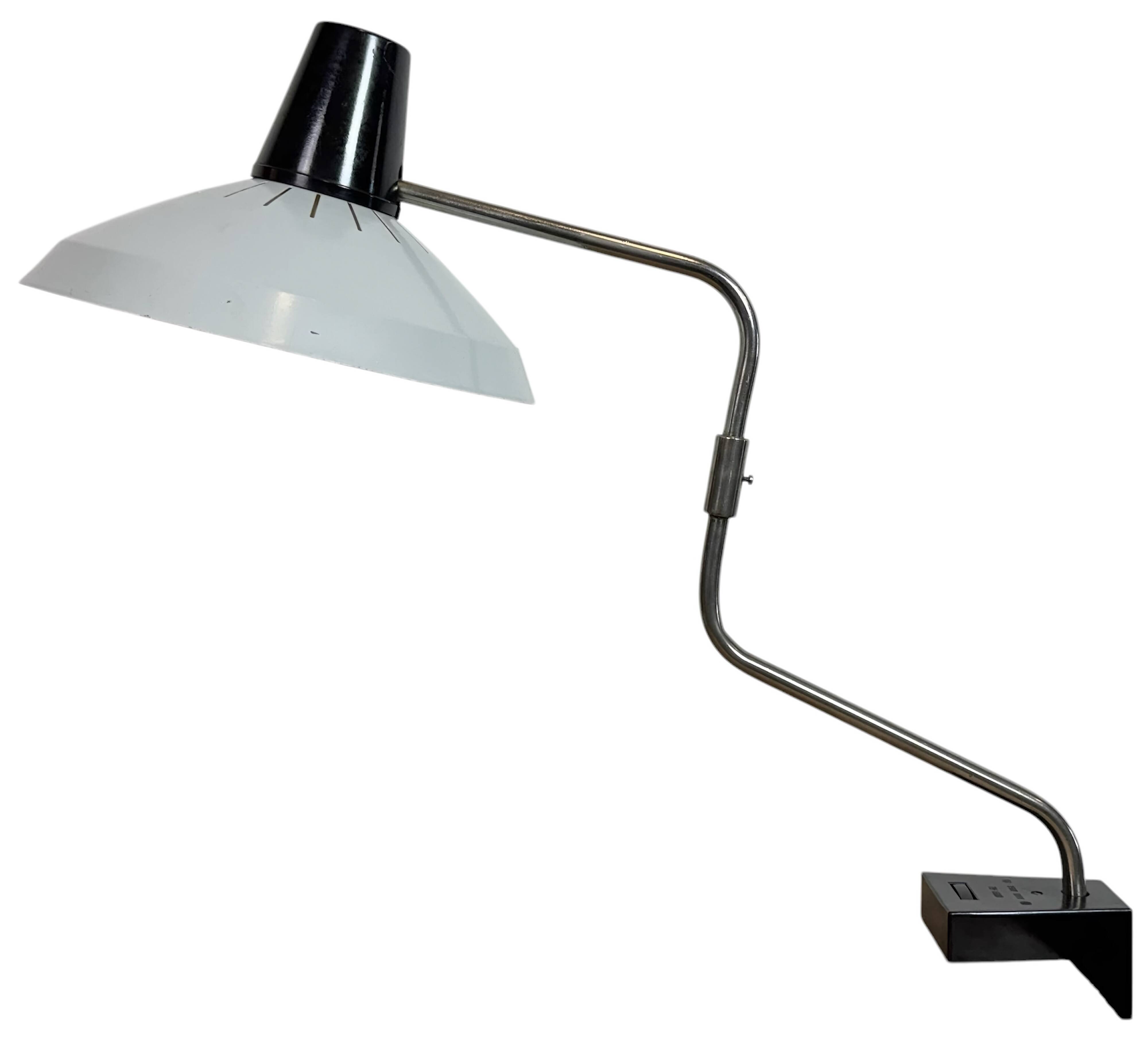 Lampe de bureau industrielle grise d'Elektrosvit, années 1970