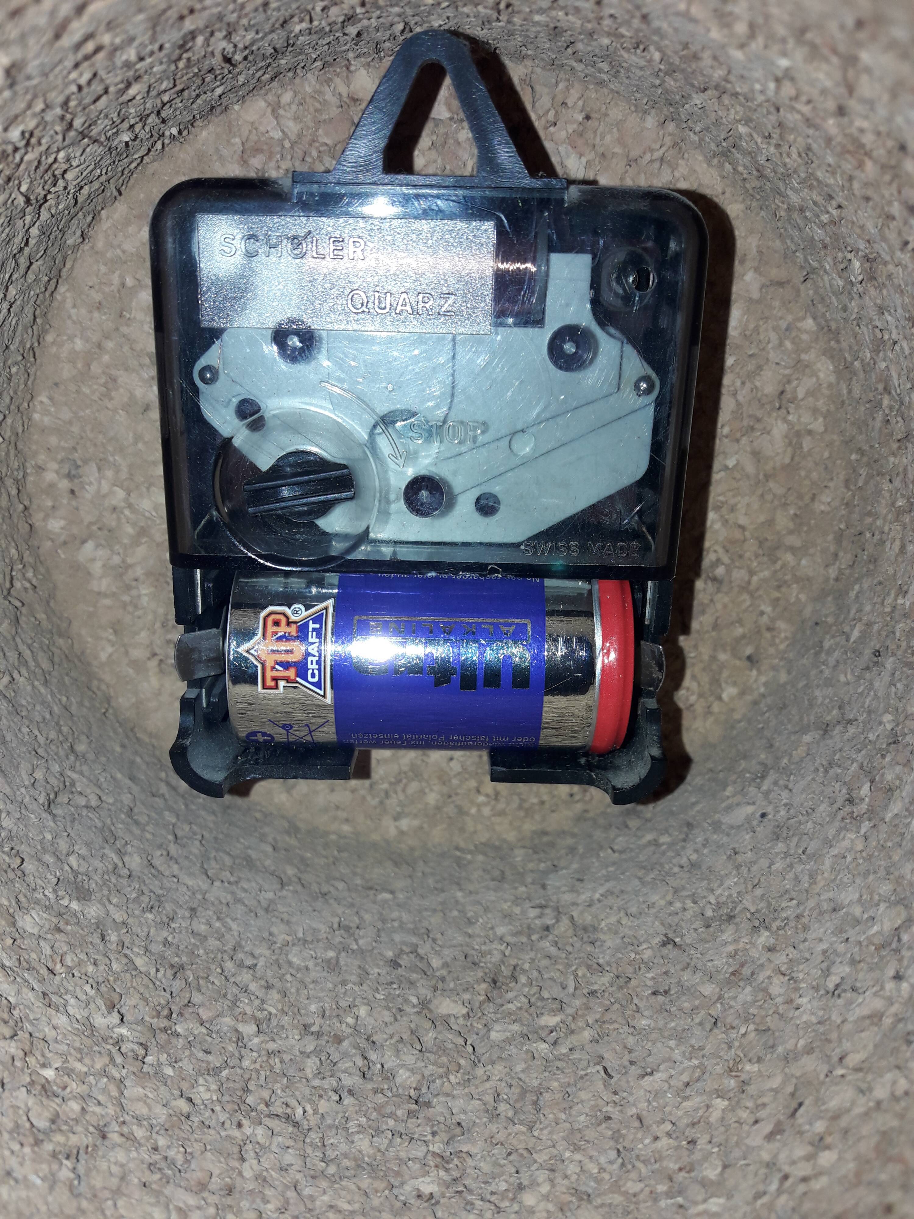 Vintage Ikéa cork clock