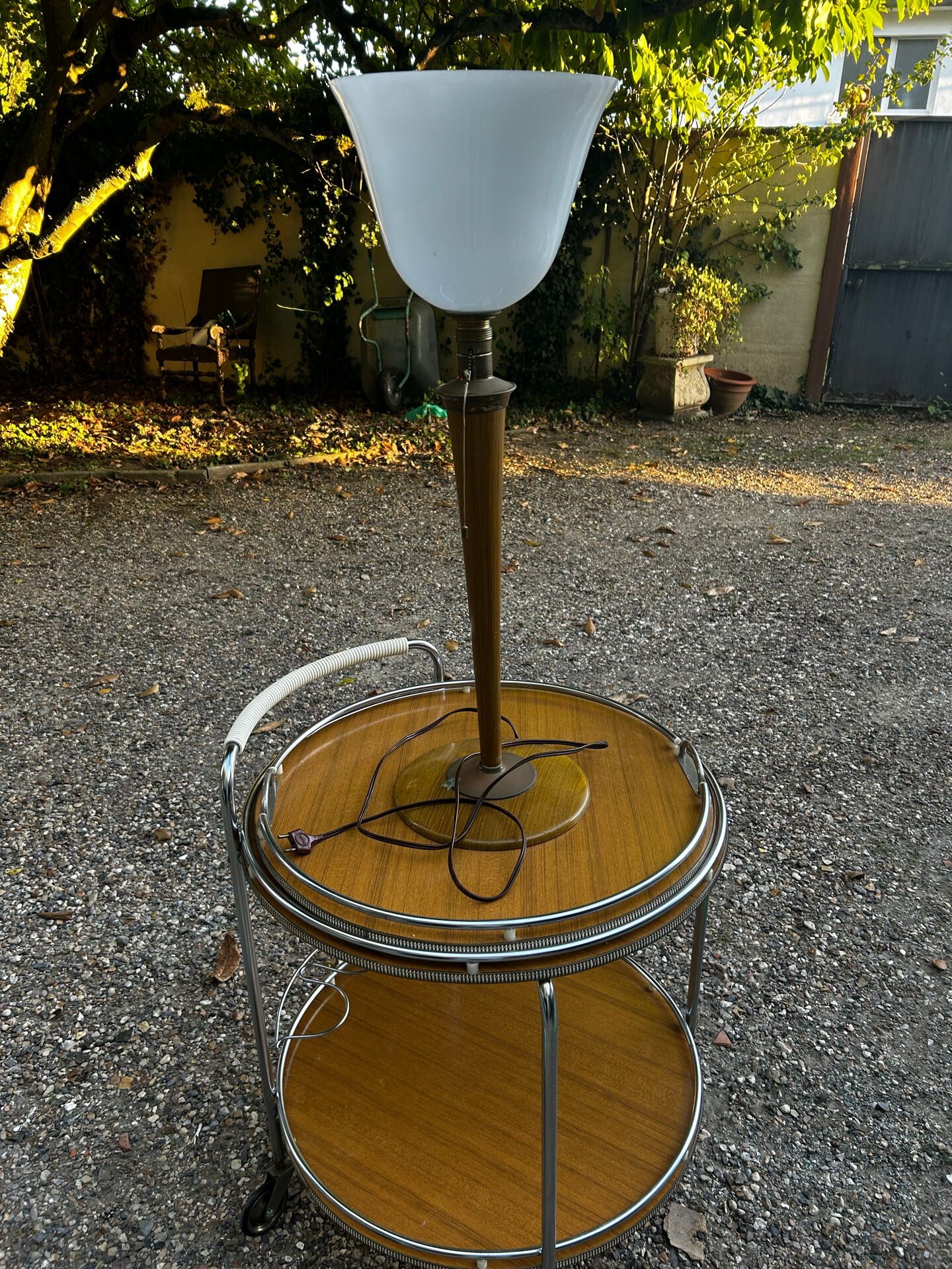 Vintage Mazda lamp from the 1940s.