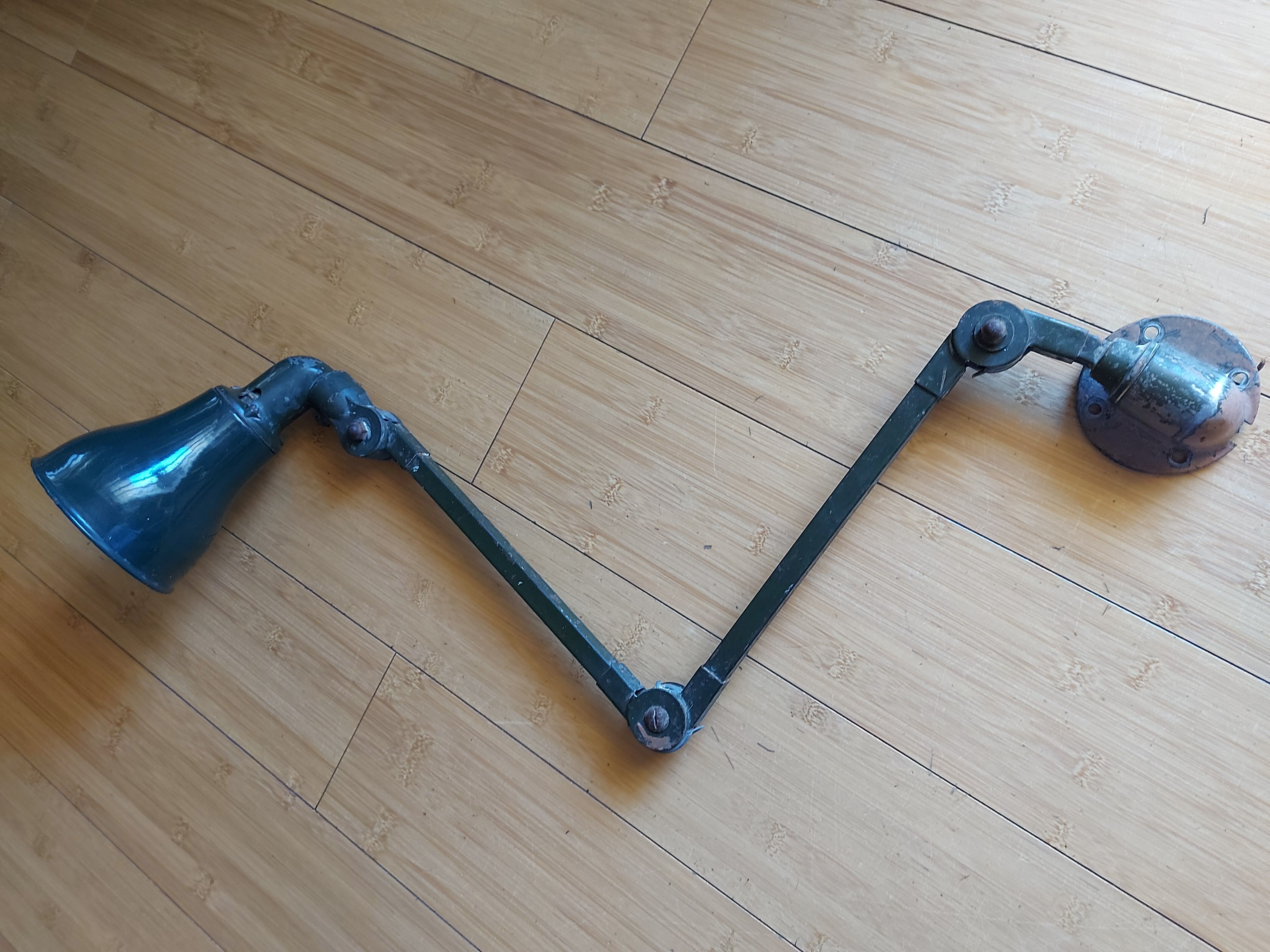 Lampe articulée industrielle des années 40'S Invisaflex